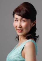ピアノ　村崎　愛